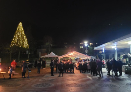 Zimska pravljica  - občinski trg